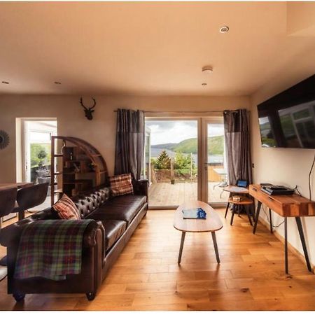 Luxury Cottage With Stunning Views Near Fairy Pools - School House 3 Carbost  Luaran gambar