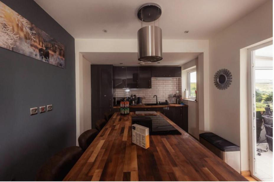 Luxury Cottage With Stunning Views Near Fairy Pools - School House 3 Carbost  Luaran gambar