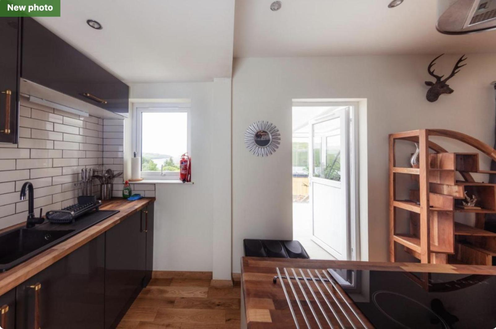 Luxury Cottage With Stunning Views Near Fairy Pools - School House 3 Carbost  Luaran gambar