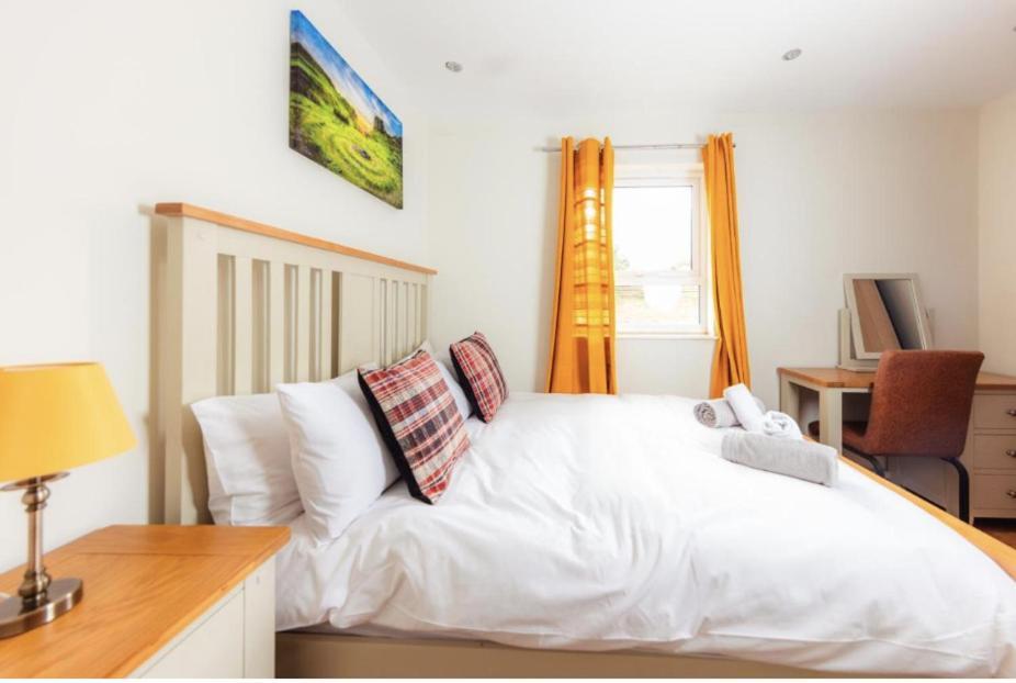 Luxury Cottage With Stunning Views Near Fairy Pools - School House 3 Carbost  Luaran gambar