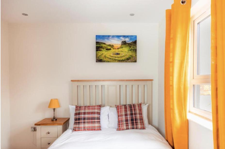 Luxury Cottage With Stunning Views Near Fairy Pools - School House 3 Carbost  Luaran gambar