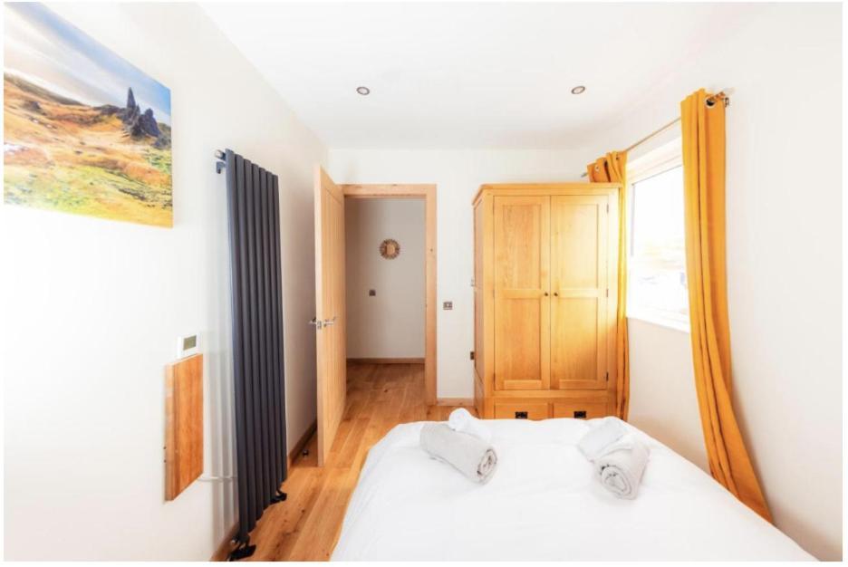 Luxury Cottage With Stunning Views Near Fairy Pools - School House 3 Carbost  Luaran gambar